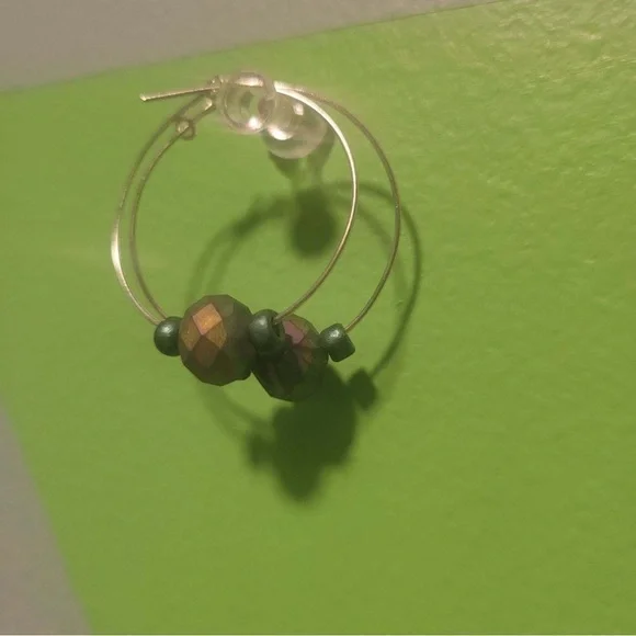 New Handmade Iridescent Glass Beads On Silver Colored Hoop Earrings Gift Boxed - Picture 4 of 9